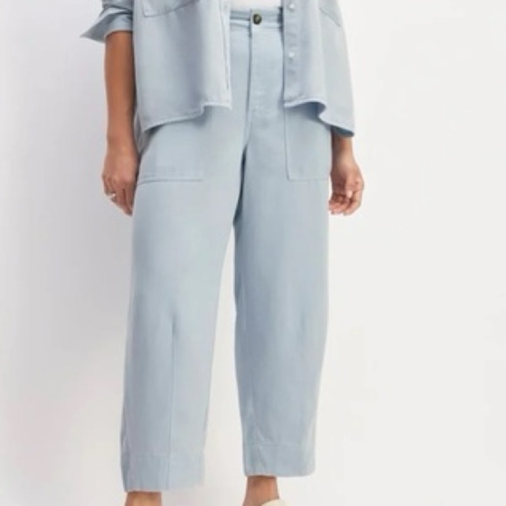 Everlane The Utility Pant Buttersoft‎ Chambray Blue Tencel Tapered Leg Pants